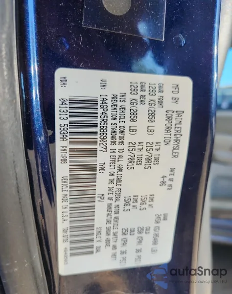 2006 Chrysler Town & Country из США, поврежденный, VIN 1A4GP45R56B690277